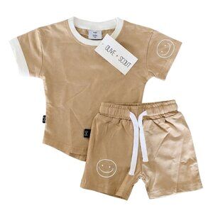 Olive + Scout Brown Smiley Beck Set – Short Sleeve & Shorts – Size 3–6M